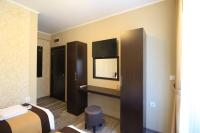 Zweibettzimmer mit Balkon