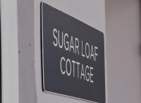 One-Bedroom Cottage With Hot Tub