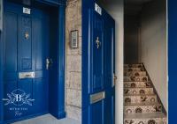 Heart of the City - Better Stay Townhouse - Bed and Breakfast Roese