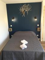 Habitación Doble con vistas a la piscina