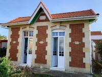 B&B Soulac-sur-Mer - Maison de 2 chambres a Soulac sur Mer a 200 m de la plage avec jardin clos - Bed and Breakfast Soulac-sur-Mer