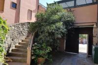 Wind Rose House - By the BEACH with AC & Private Parking - B&B Monterosso al Mare