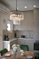 Modern holiday apartment "Libra" with swimming pool - B&B Posedarje