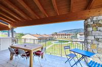 Apartamento con balcón