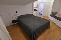Studio (2 Adults) - Attic