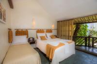 Camera Tripla Standard