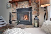 B&B Saint-Faustin - Ski-in/Car-out, HOT TUB with Amazing sunset view - Bed and Breakfast Saint-Faustin