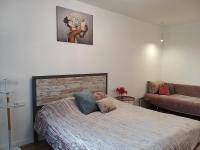 B&B Lutsk - центр елітновобуд Яровиця 11 - Bed and Breakfast Lutsk