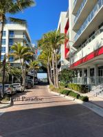 COSTA HOLLYWOOD Steps to Beach - B&B Hollywood