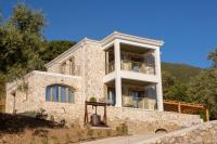 Villa Elanthy-New Luxury villa with private sea access - Ferienwohnung