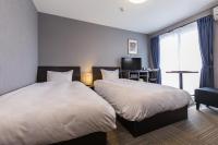 Twin Room with View