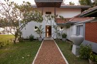 The Beach Villas by Ceylon Bungalows - B&B Wadduwa