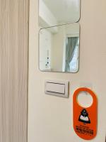 Camera Matrimoniale con Bagno in Comune 