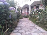 One-Bedroom Apartment with Garden View