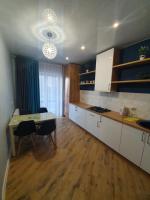 B&B Loutsk - ЖК Яровиця - Bed and Breakfast Loutsk