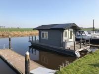 B&B Feerwerd - Waterhut 2 Aduarderzijl - Bed and Breakfast Feerwerd