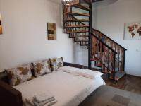 Monolocale King con Divano-Letto