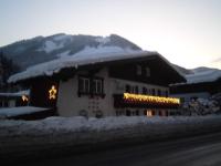 Appartements Haus Schmalzl - Bed and Breakfast Viehhofen