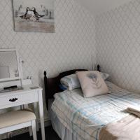 Single Room with Shared Bathroom