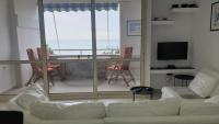 B&B Durrës - M&I Beach Apartment with Sea View - Bed and Breakfast Durrës