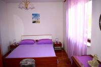2Bedroom Apartment in Tisno - Bed and Breakfast