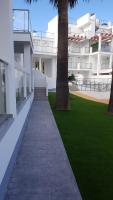 Sunny apartment in Denia with outdoor swimming pool and garage parking place included, 300m from the sandy beach - Chambres d'hôtes Denia