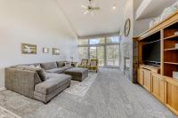 Eagle Crest Modern Escape - B&B Redmond