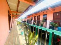 B&B Nganjuk - Hotel Gerung 1 near Alun Alun Nganjuk Mitra RedDoorz - Bed and Breakfast Nganjuk