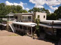 Woodpecker Guesthouse - Ferienwohnung Ficksburg
