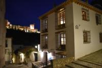 Apartamentos Alhambra - B&B