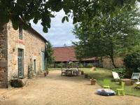 Les écuries du château des Rieux - Bed and Breakfast