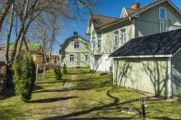 Newly renovated apartment in a woodenhouse from 1910 in Martti! - Ferienwohnung