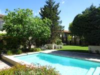 B&B Eyragues - Domaine de la Girafe - Bed and Breakfast Eyragues