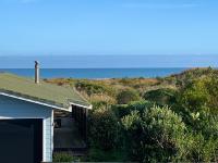 B&B Otaki Beach - Sand Dunes Retreat - Bed and Breakfast Otaki Beach