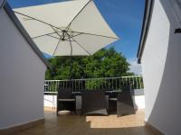 Studio with Terrace