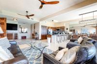 Emerald Towers West Penthouse 6002 - B&B