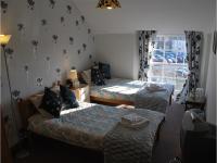 College Guest House - Chambres d’hôtes Haverfordwest