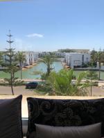 Eden Island Apartment with a View - Ferienwohnung Sidi el Haj Bou Derbala