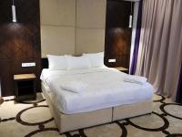 Deluxe Double Room with Bath