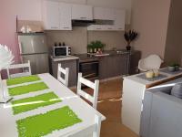 Estudio con terraza
