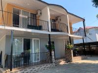 Tamari - B&B Ureki
