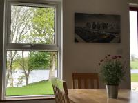 B&B Cork - Lakeside Lookout Bantry - Bed and Breakfast Cork