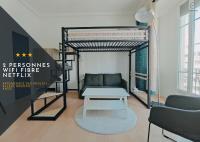 Joli Studio - Promenade des Anglais - Accès plage - Bed and Breakfast Nice