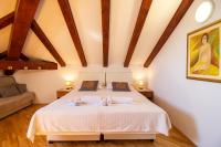 Two-Bedroom Apartment with Sea View