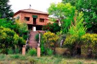 Royo Guarde, junto al río Mundo - Bed and Breakfast