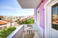 Apartment mit Balkon