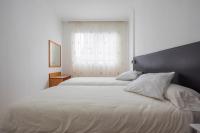 Apartamento con balcón