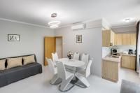 Fonyód Beach Apartment - B&B Fonyód