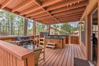 B&B Ruidoso - Condo with Hot Tub about 4 Miles to Ruidoso Winter Park! - Bed and Breakfast Ruidoso