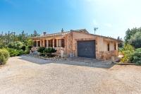 Country house with amazing pool in a beautiful rural setting - Chambres d’hôtes Campanet